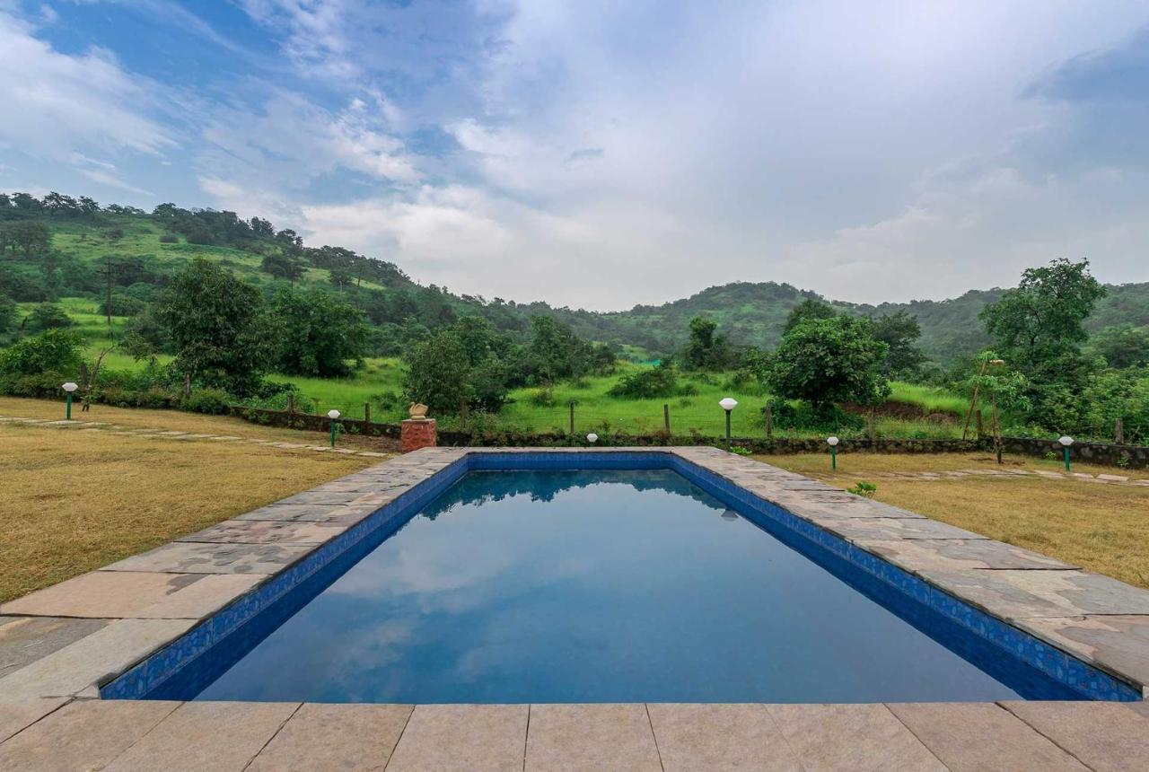 Stayvista'S Shivom Villa 2 - A Serene Escape With Views Of The Valley And Lake Lonavala Exteriér fotografie