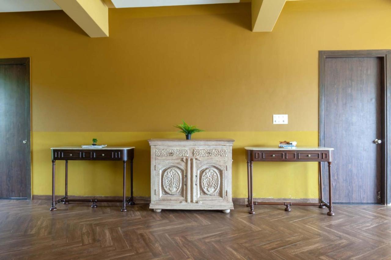 Stayvista'S Shivom Villa 2 - A Serene Escape With Views Of The Valley And Lake Lonavala Exteriér fotografie