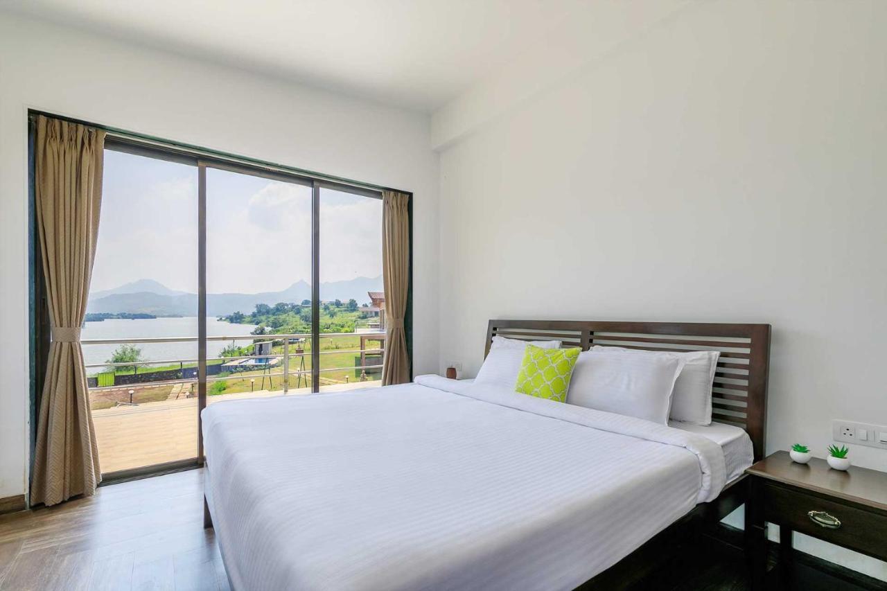 Stayvista'S Shivom Villa 2 - A Serene Escape With Views Of The Valley And Lake Lonavala Exteriér fotografie